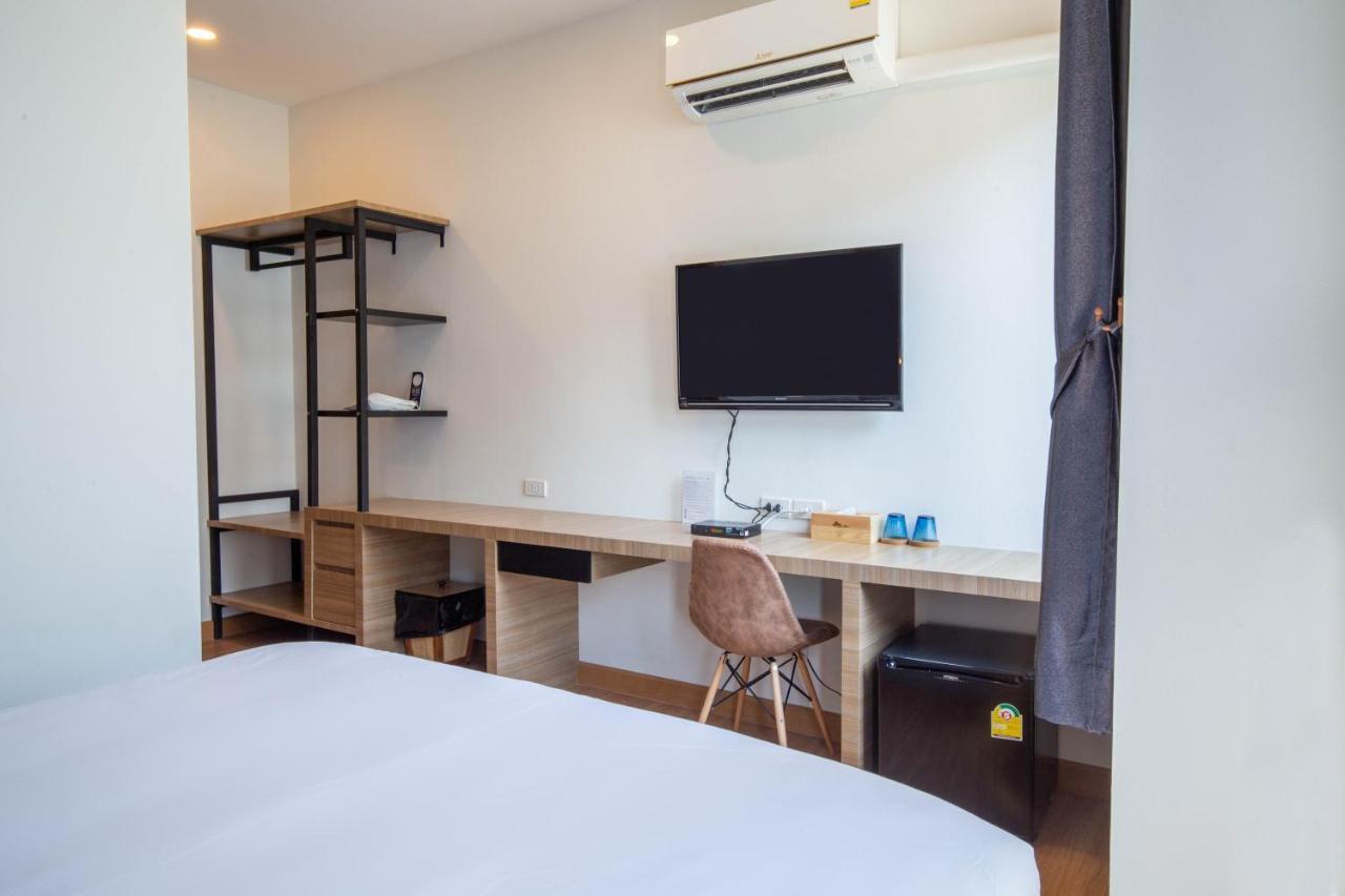 The Blue C Donsak Hotel Szuratthani Kültér fotó